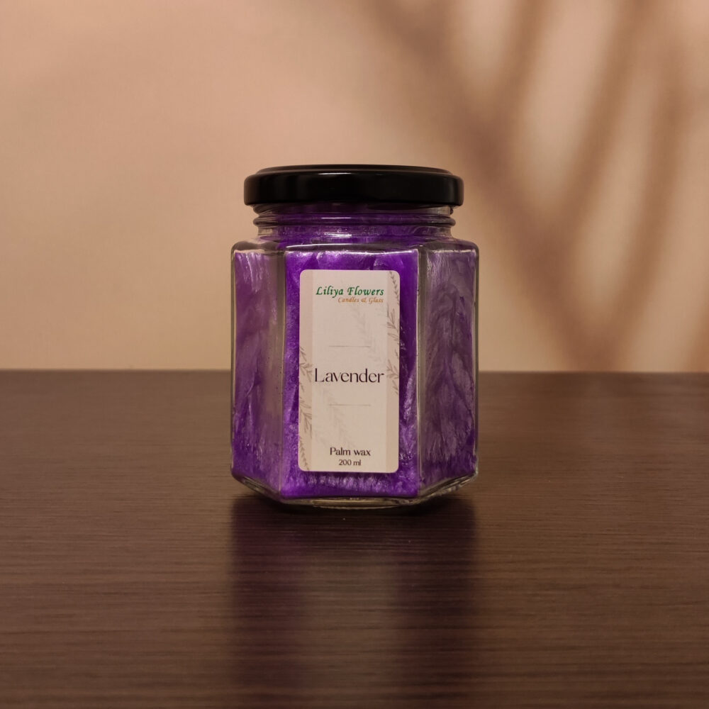 Фіолетова свічка Lavender з пальмового воску з ароматом