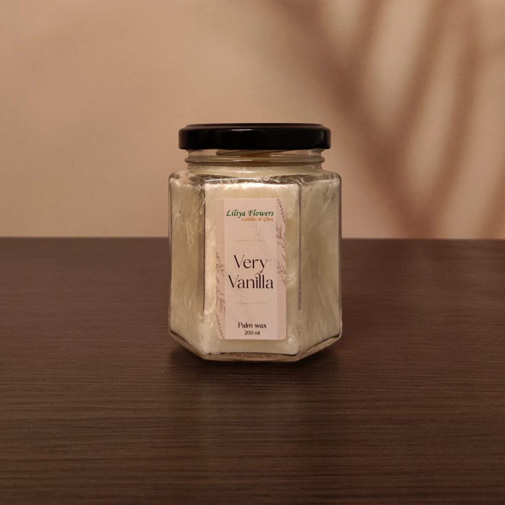 Біла свічка Very Vanilla з пальмового воску з ароматом